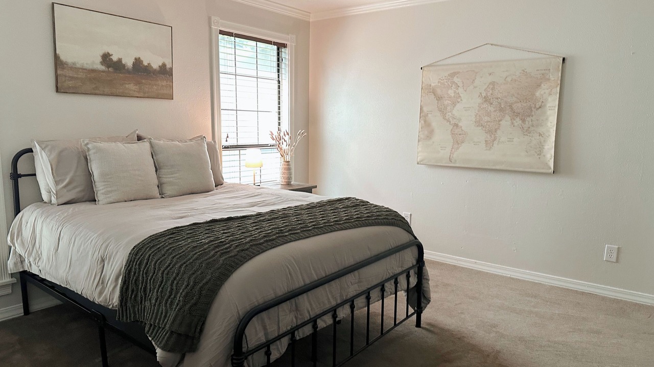 Photo of Bedroom in Shreveport