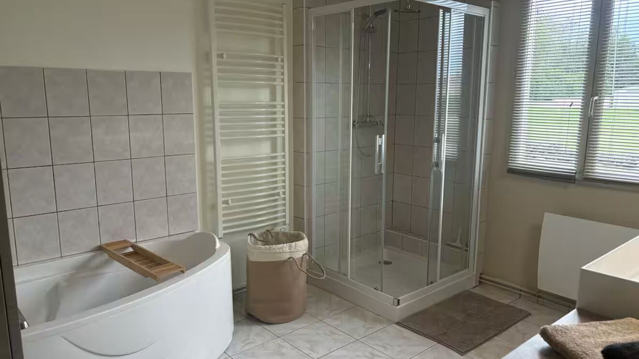 Photo of Bathroom in La Roche-en-Brenil