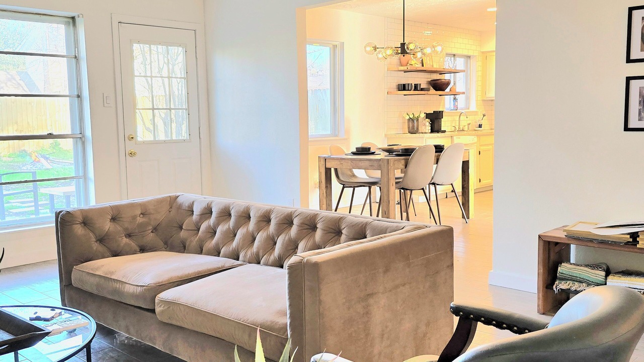 Photo of Livingroom in Houston