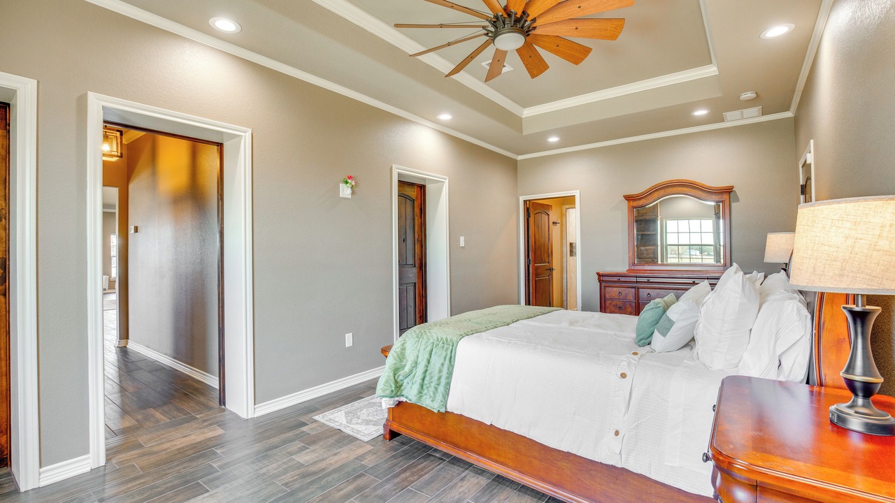 Photo of Bedroom in Sanger