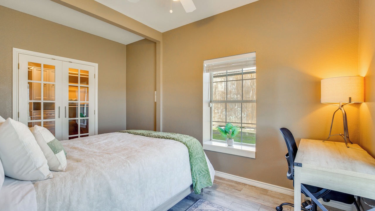 Photo of Bedroom in Sanger