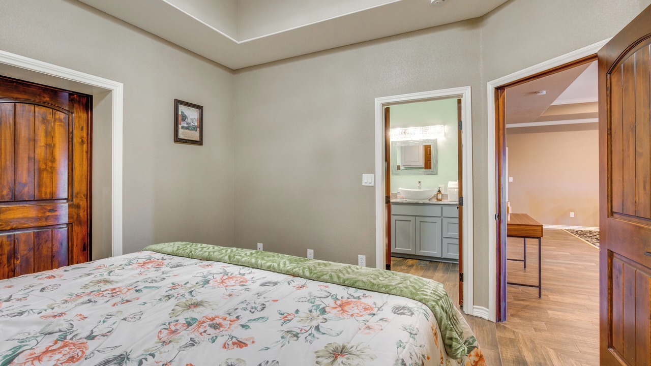 Photo of Bedroom in Sanger