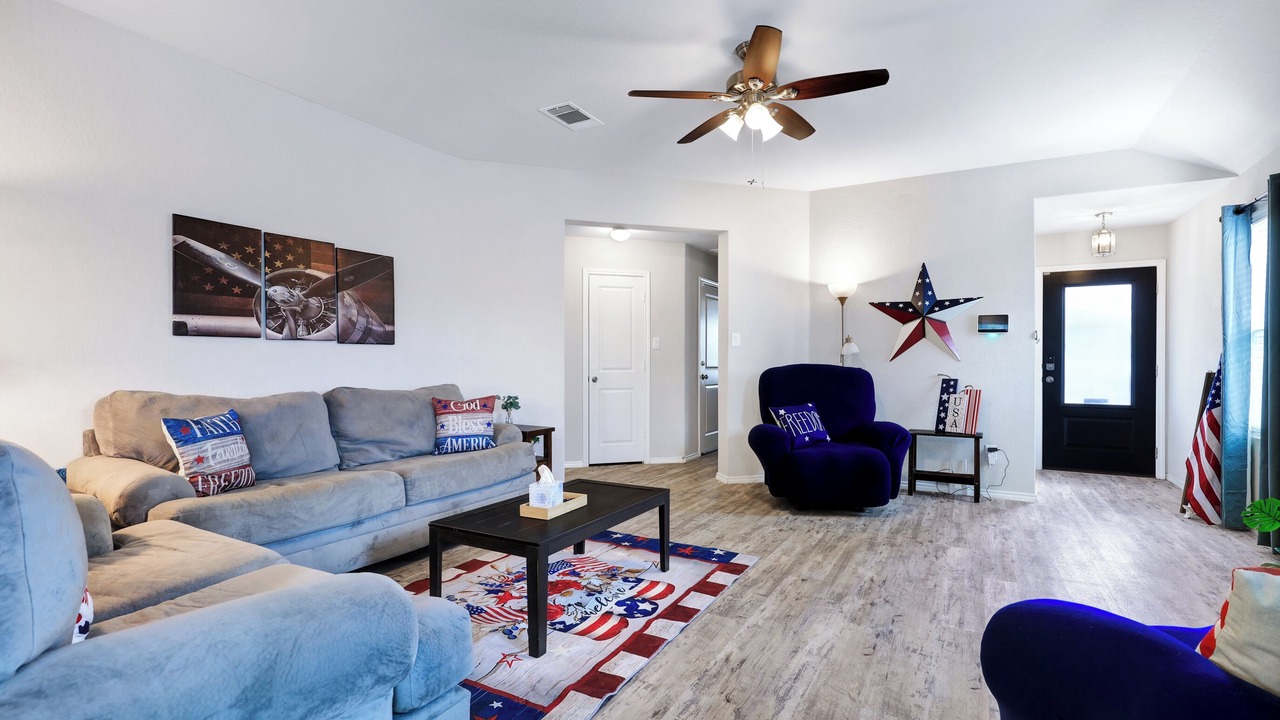 Photo of Livingroom in West San Antonio