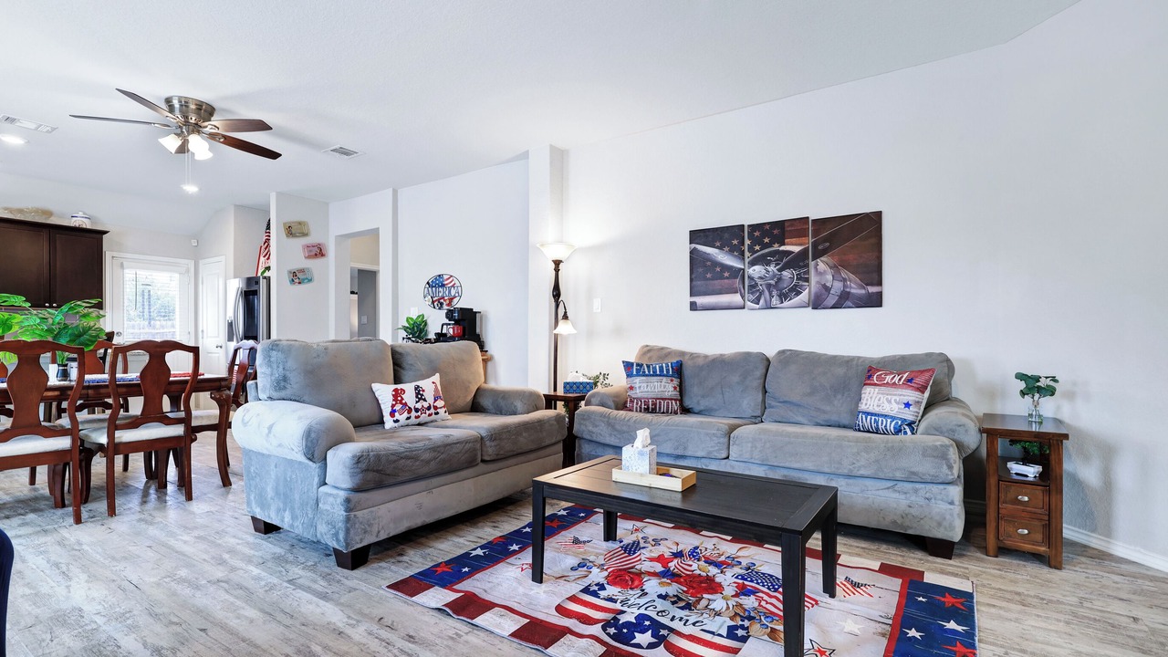 Photo of Livingroom in West San Antonio