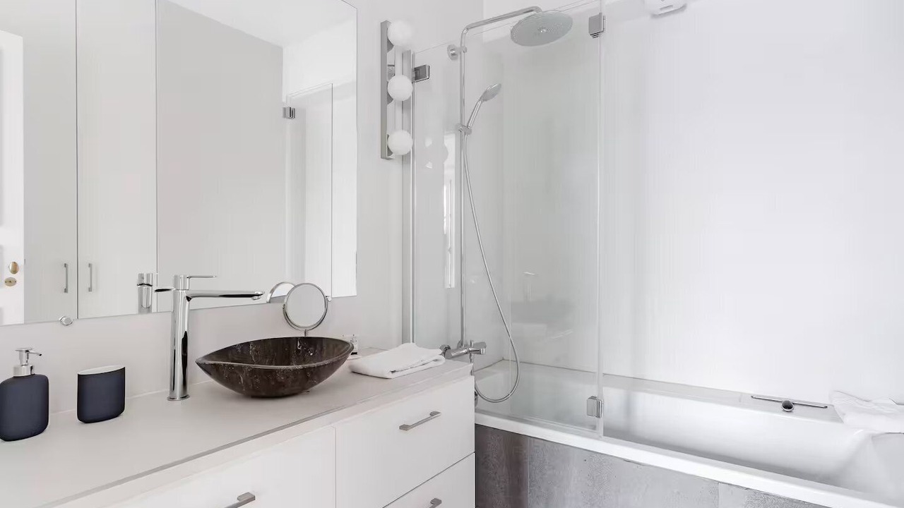 Photo of Bathroom in Quartier de la Monnaie