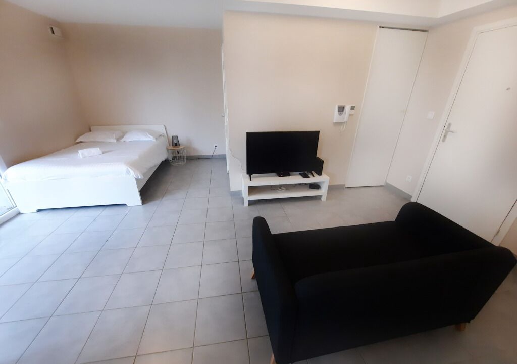 Photo of Bedroom in Pouilly