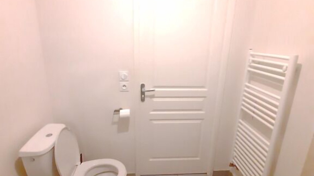 Photo of Bathroom in Pouilly