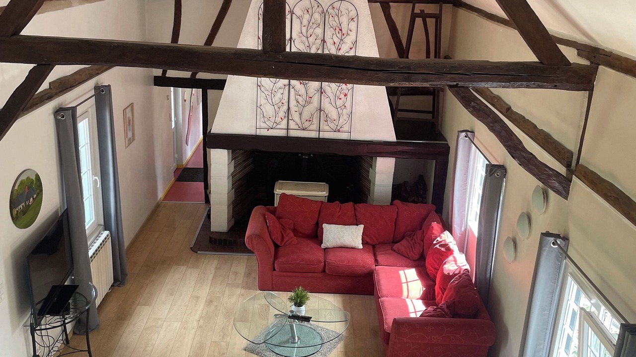 Photo of Livingroom in Theillement