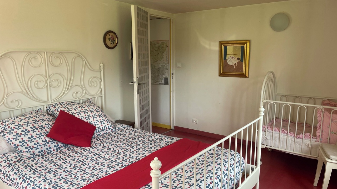 Photo of Bedroom in Theillement