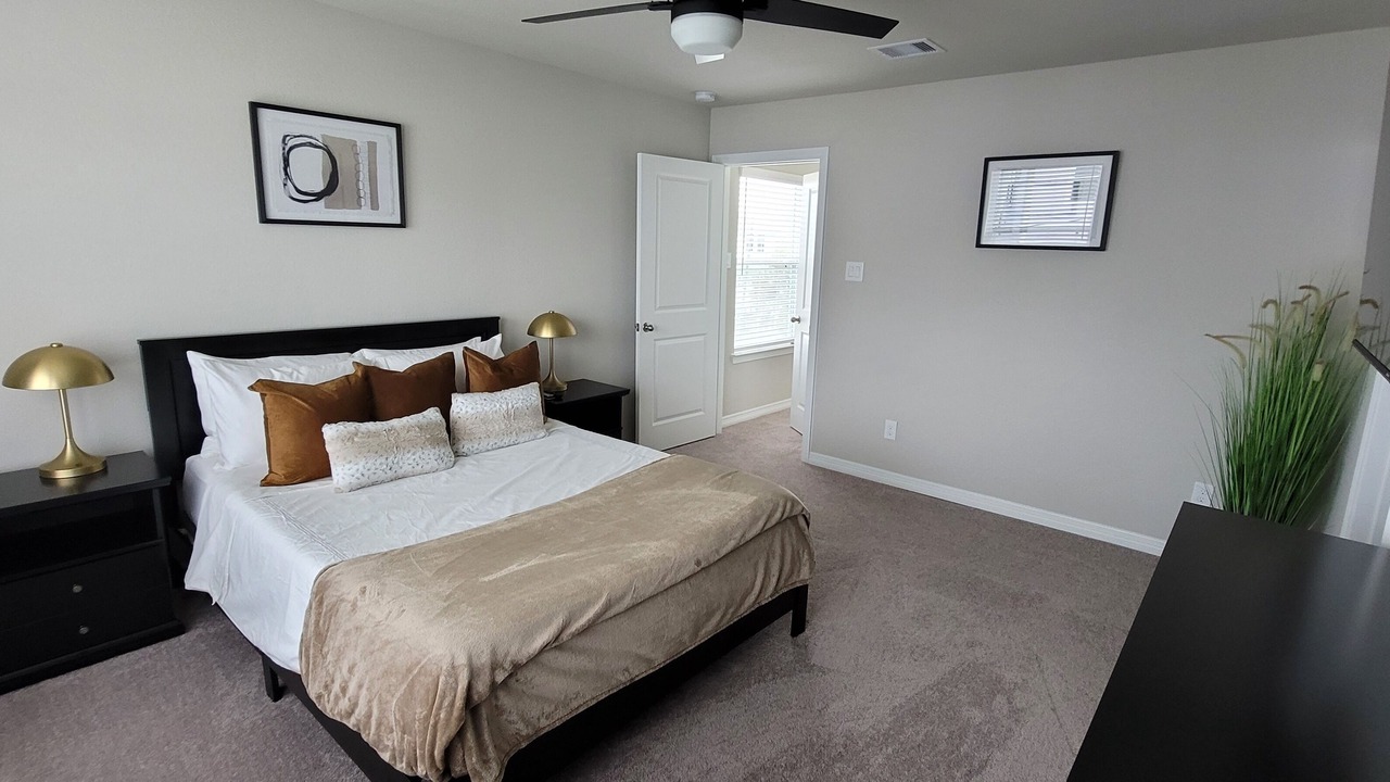 Photo of Bedroom in La Porte