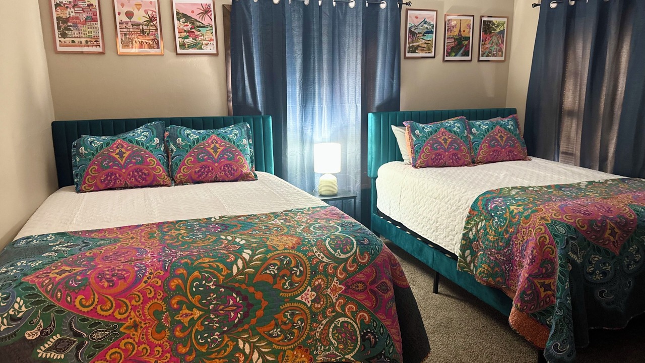 Photo of Bedroom in Sayles Blvd. Area