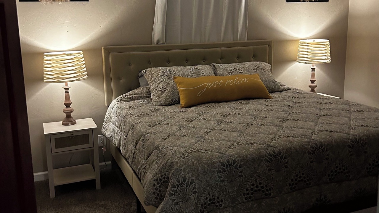 Photo of Bedroom in Sayles Blvd. Area