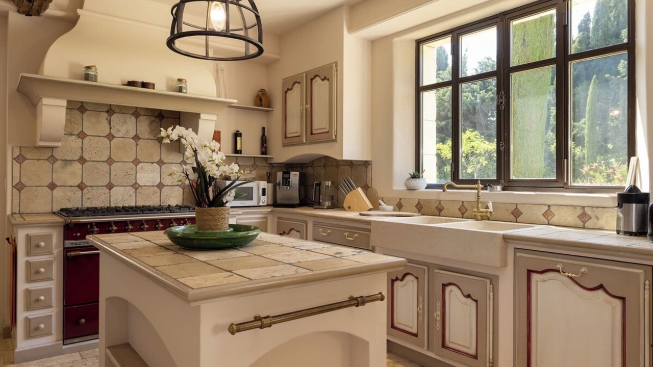 Photo of Kitchen in Paradou