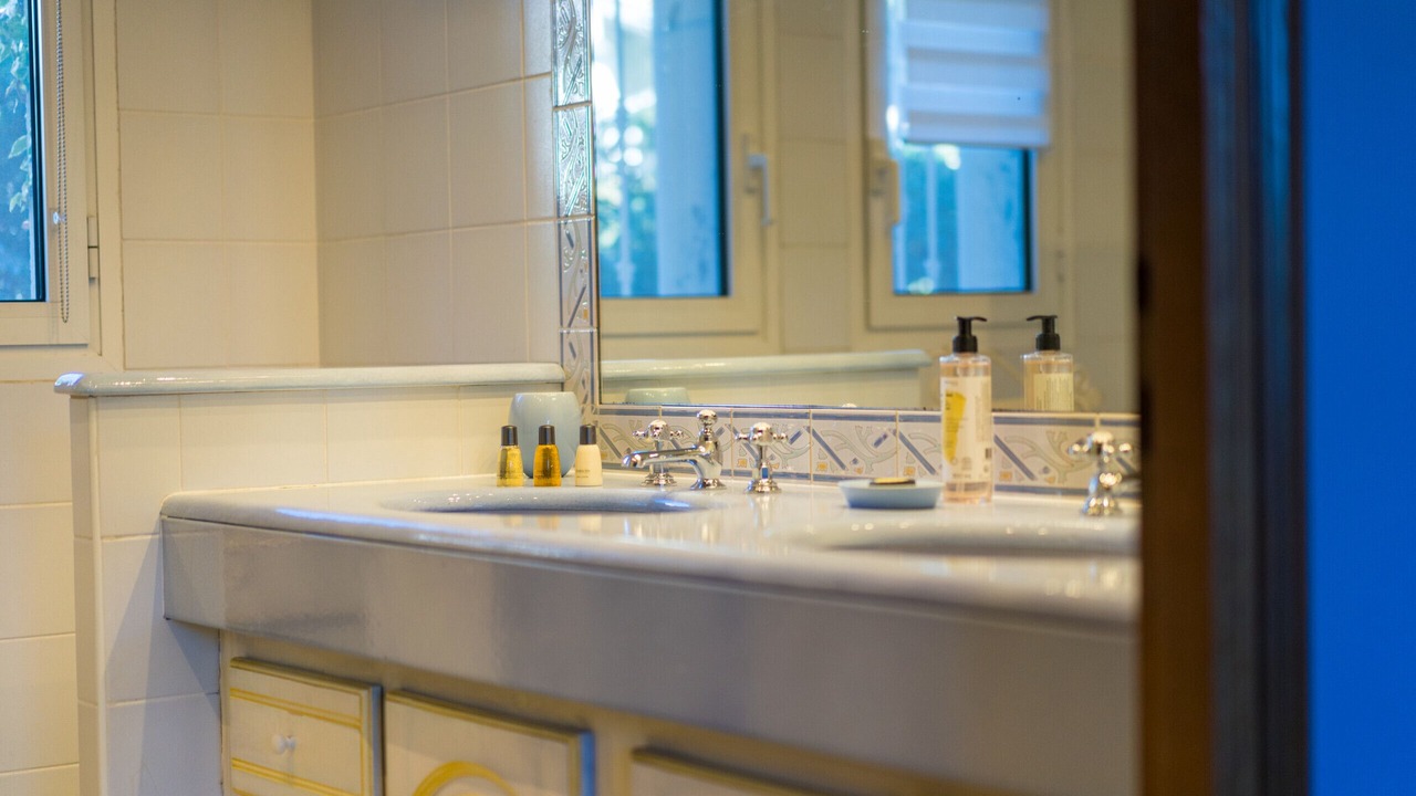 Photo of Bathroom in La Teste-de-Buch