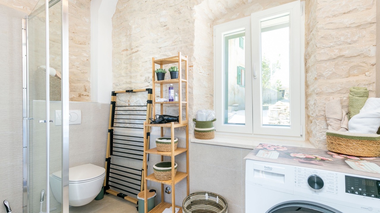 Photo of Bathroom in Skrip