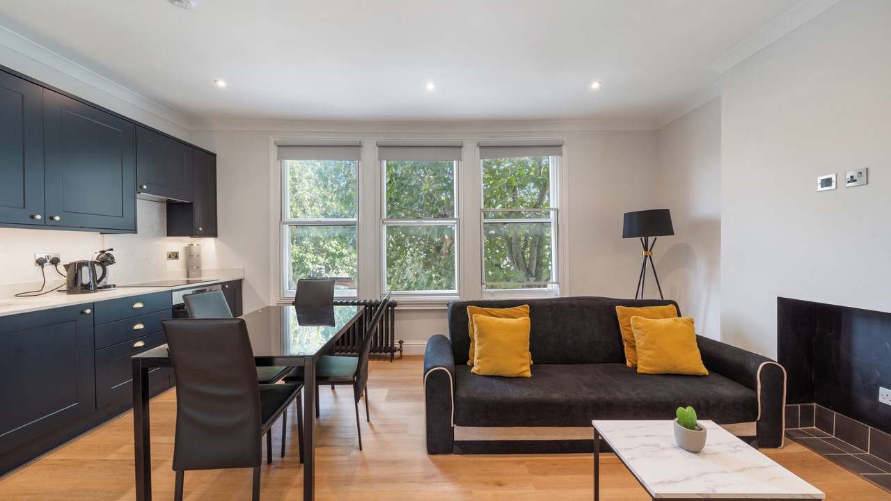 Photo of Bedroom in Sands End