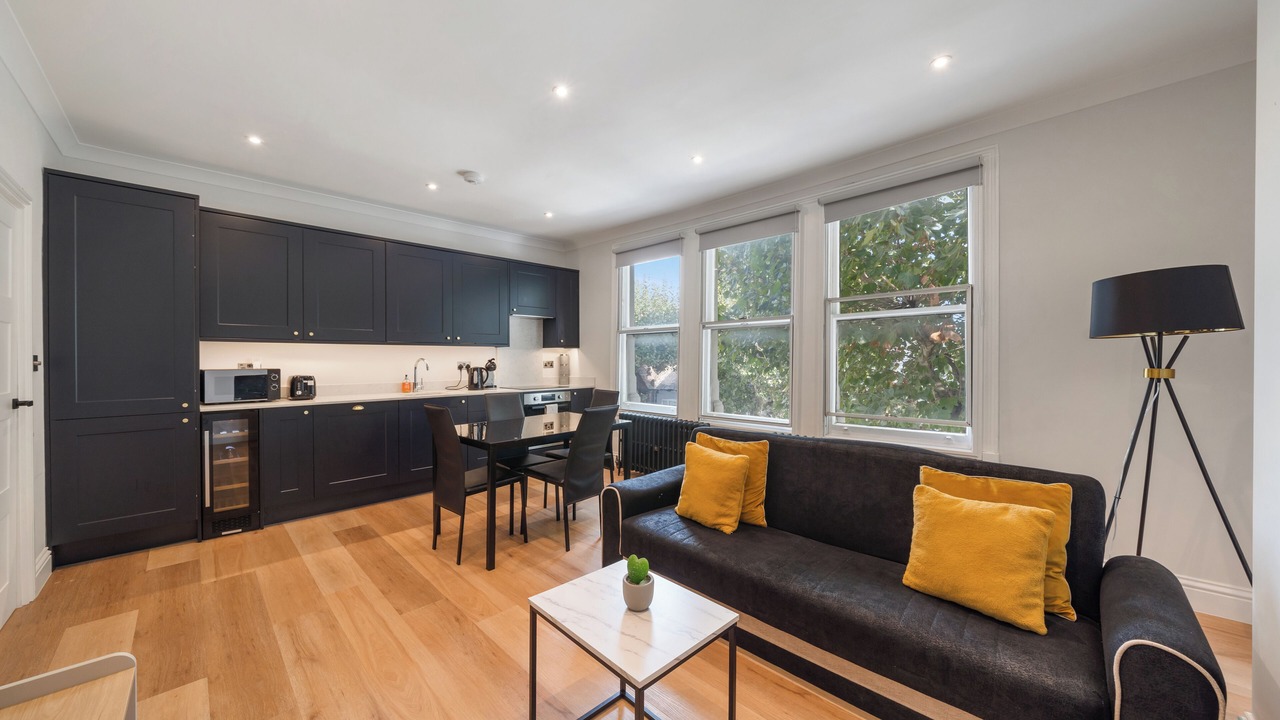 Photo of Bedroom in Sands End