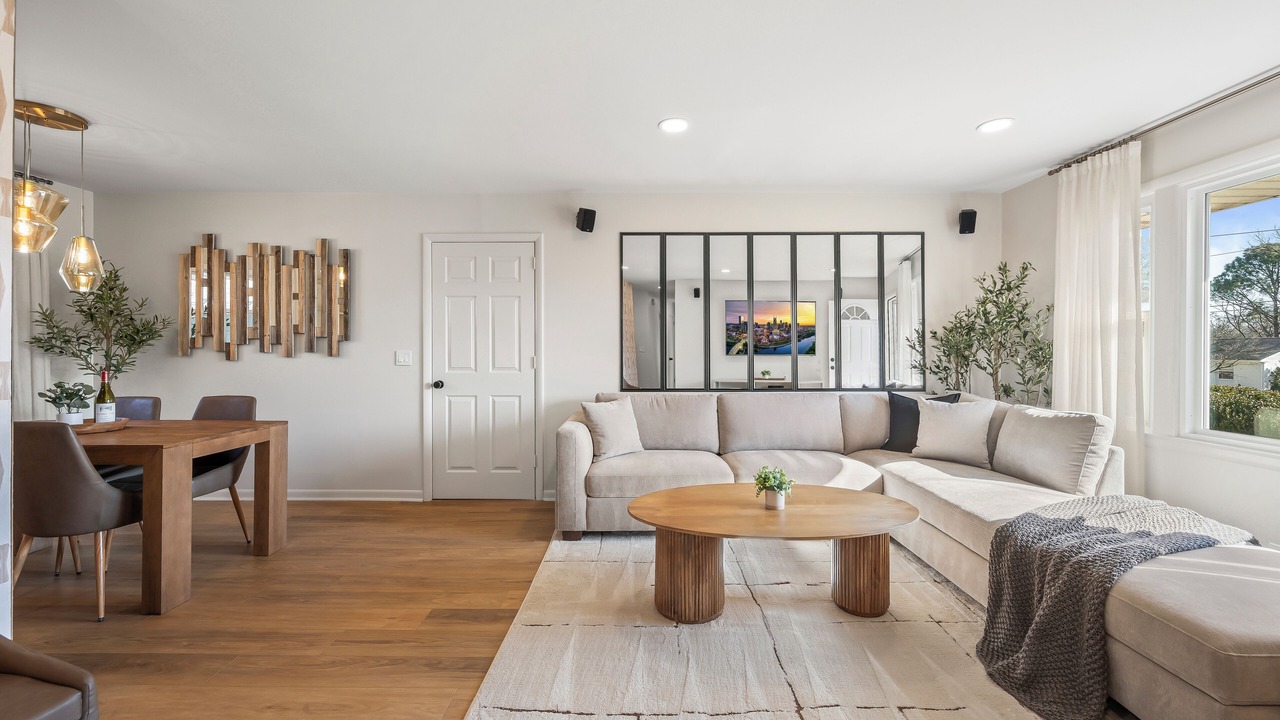 Photo of Livingroom in Nashville