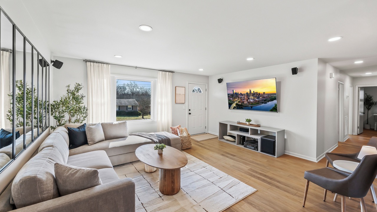 Photo of Livingroom in Nashville
