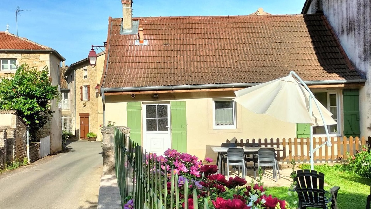 Photo of Outdoor in Chardonnay