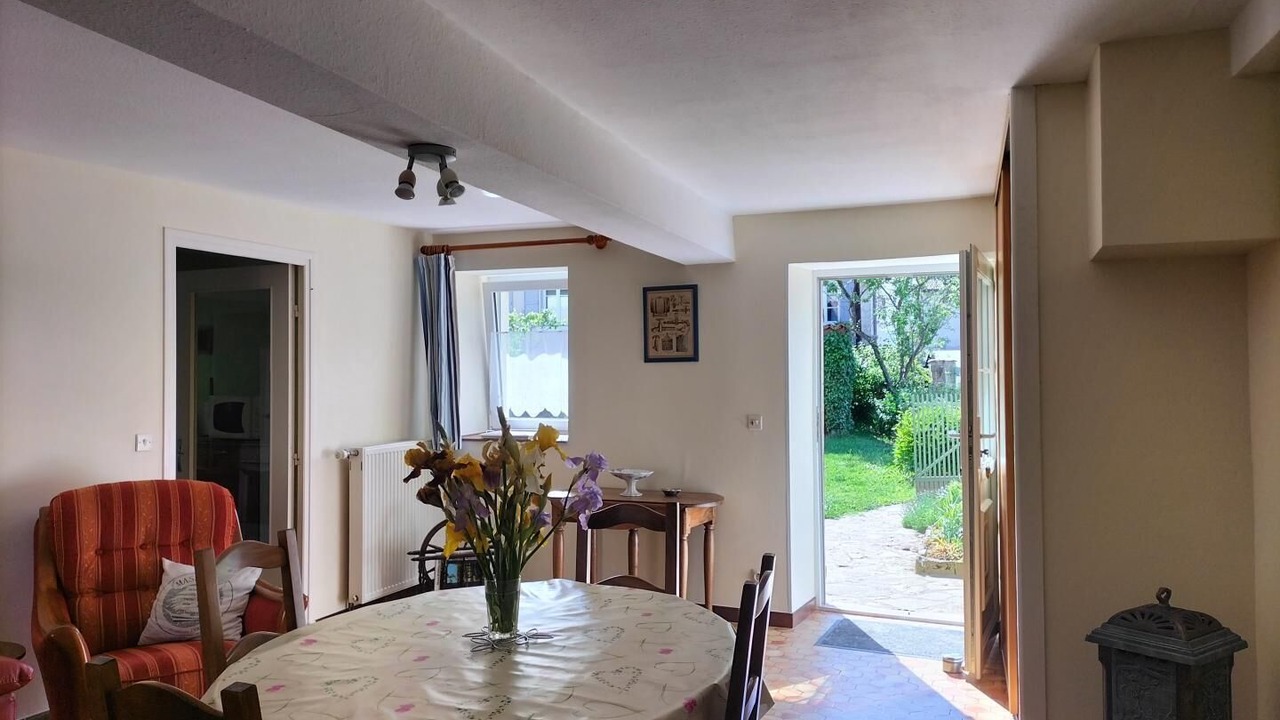 Photo of Others in Chardonnay