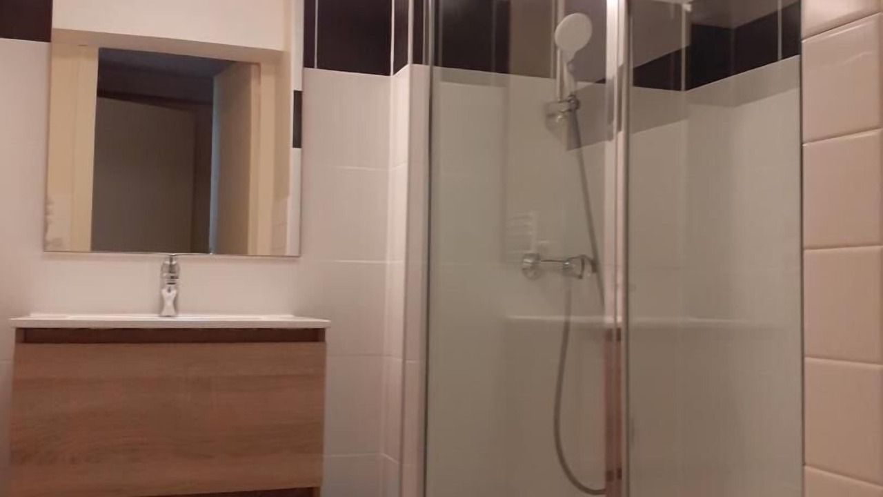 Photo of Bathroom in Chardonnay