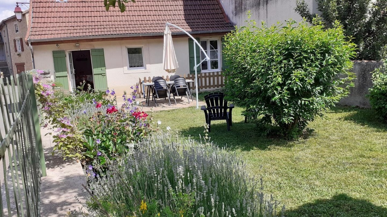 Photo of Patio Balcony in Chardonnay