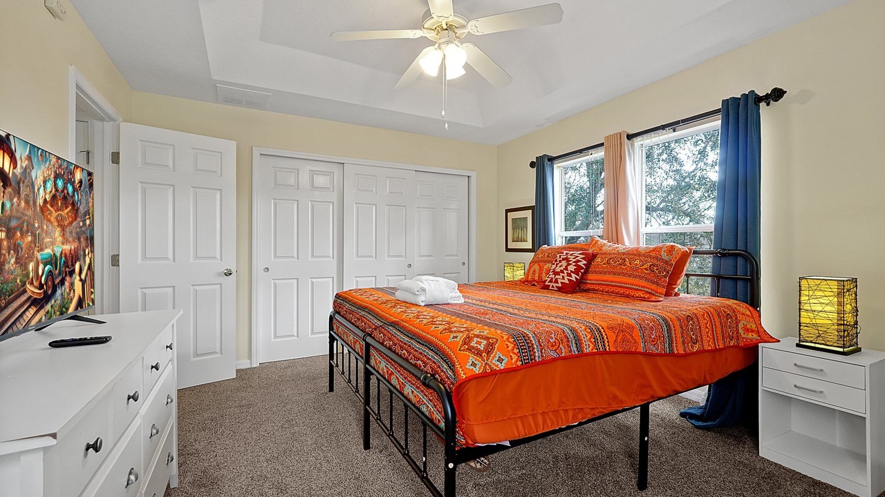 Photo of Bedroom in Crestwynd Bay