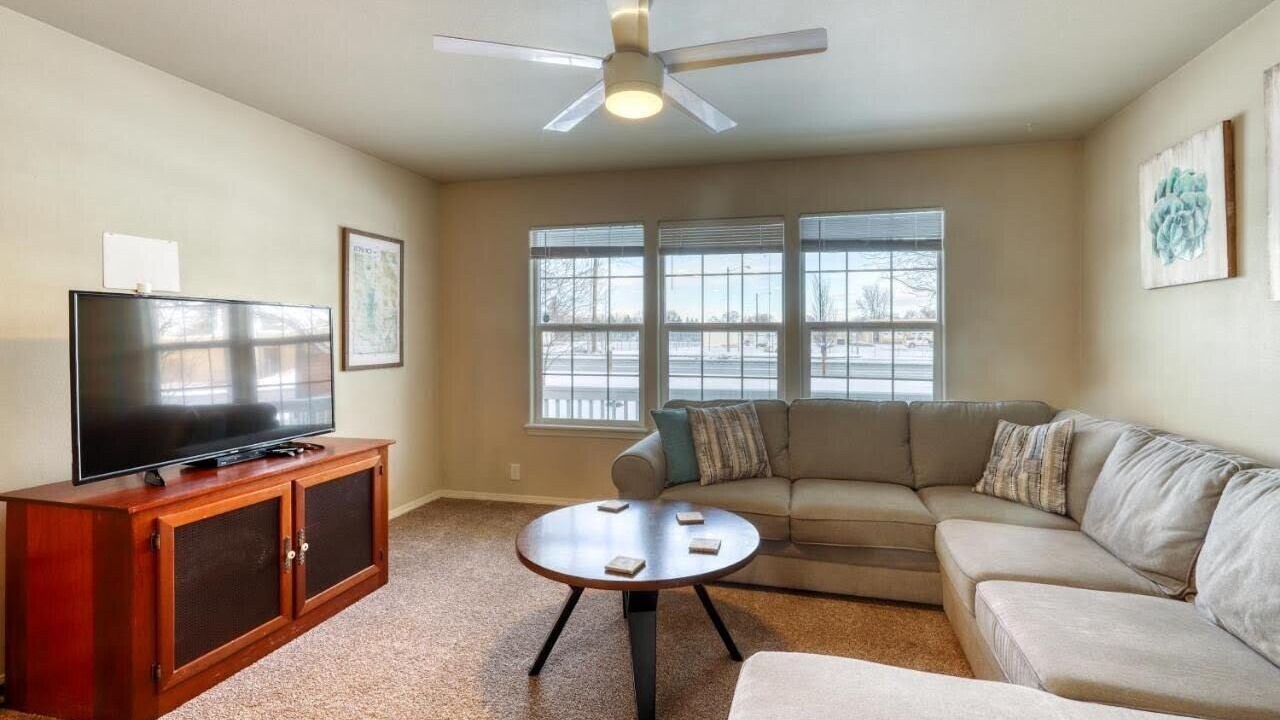 Photo of Livingroom in Veterans Park