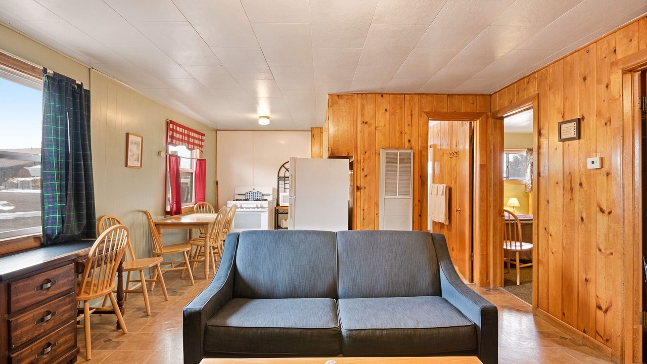 Photo of Livingroom in South Fork