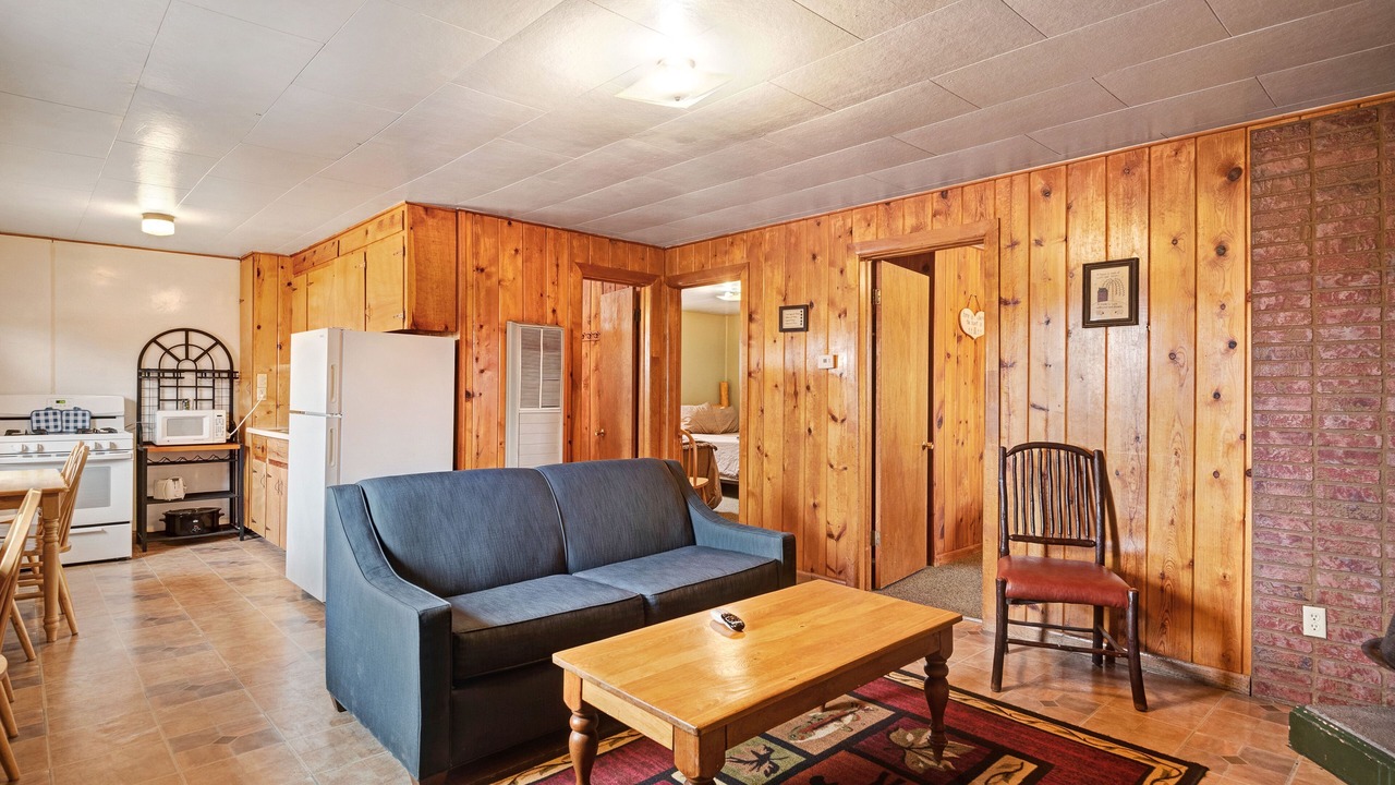 Photo of Livingroom in South Fork