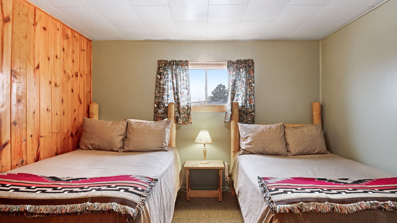 Photo of Bedroom in South Fork