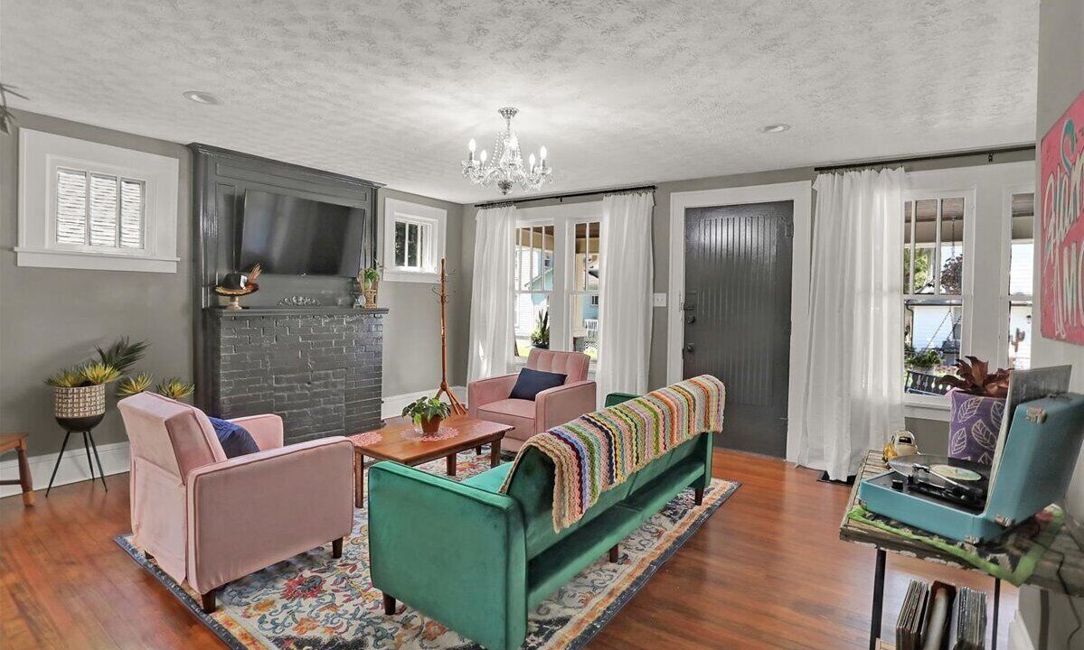 Photo of Livingroom in Franklin