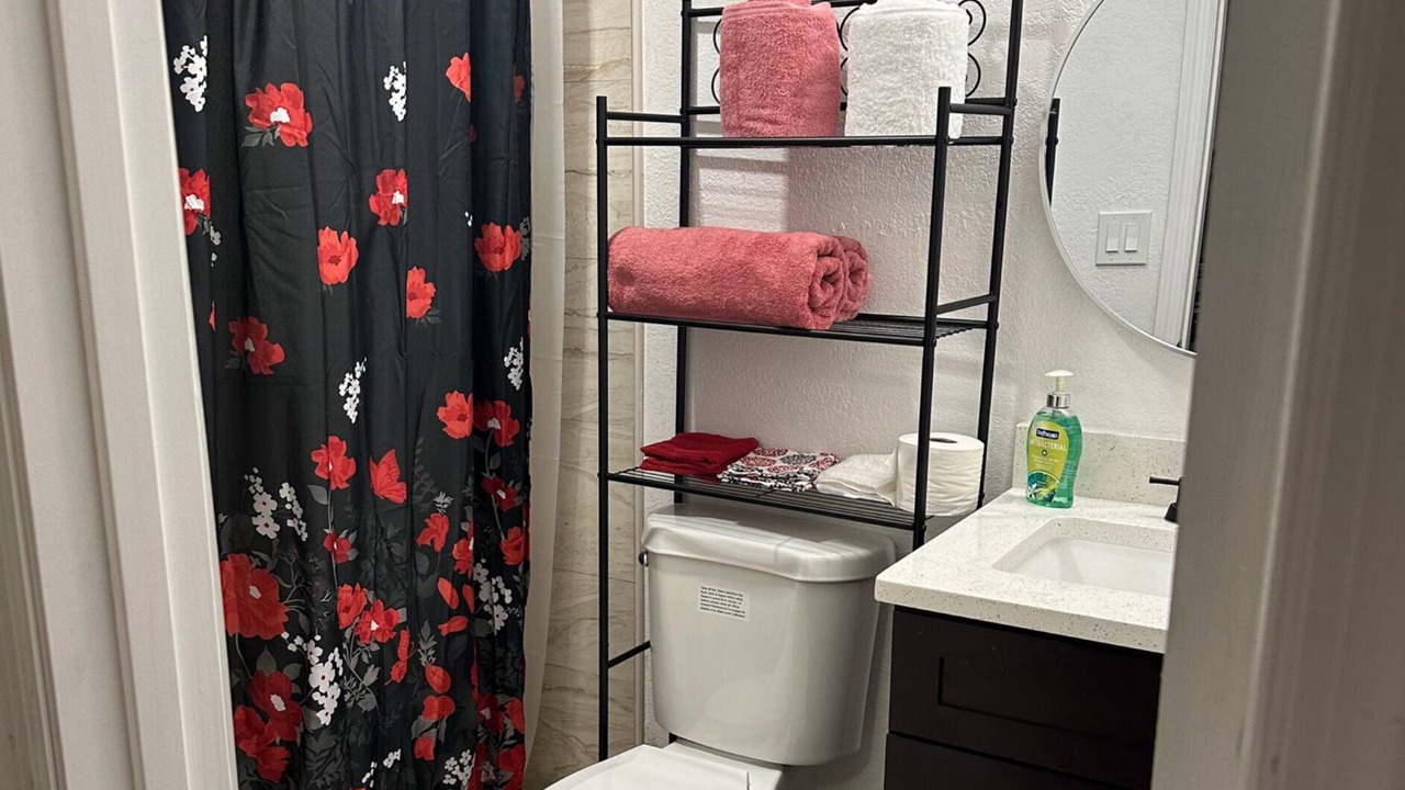 Photo of Bathroom in Oak Ridge