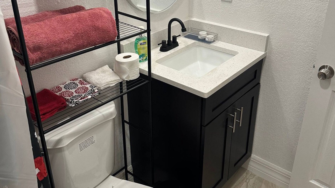 Photo of Bathroom in Oak Ridge