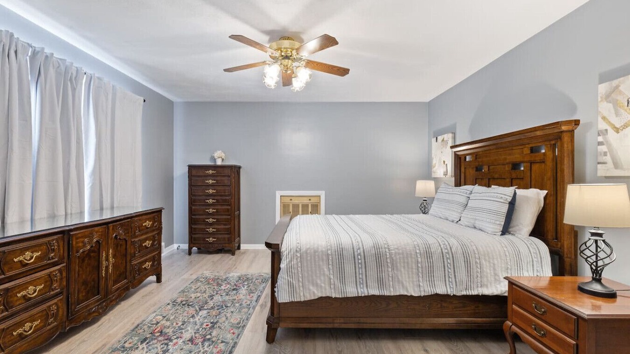 Photo of Bedroom in Batavia