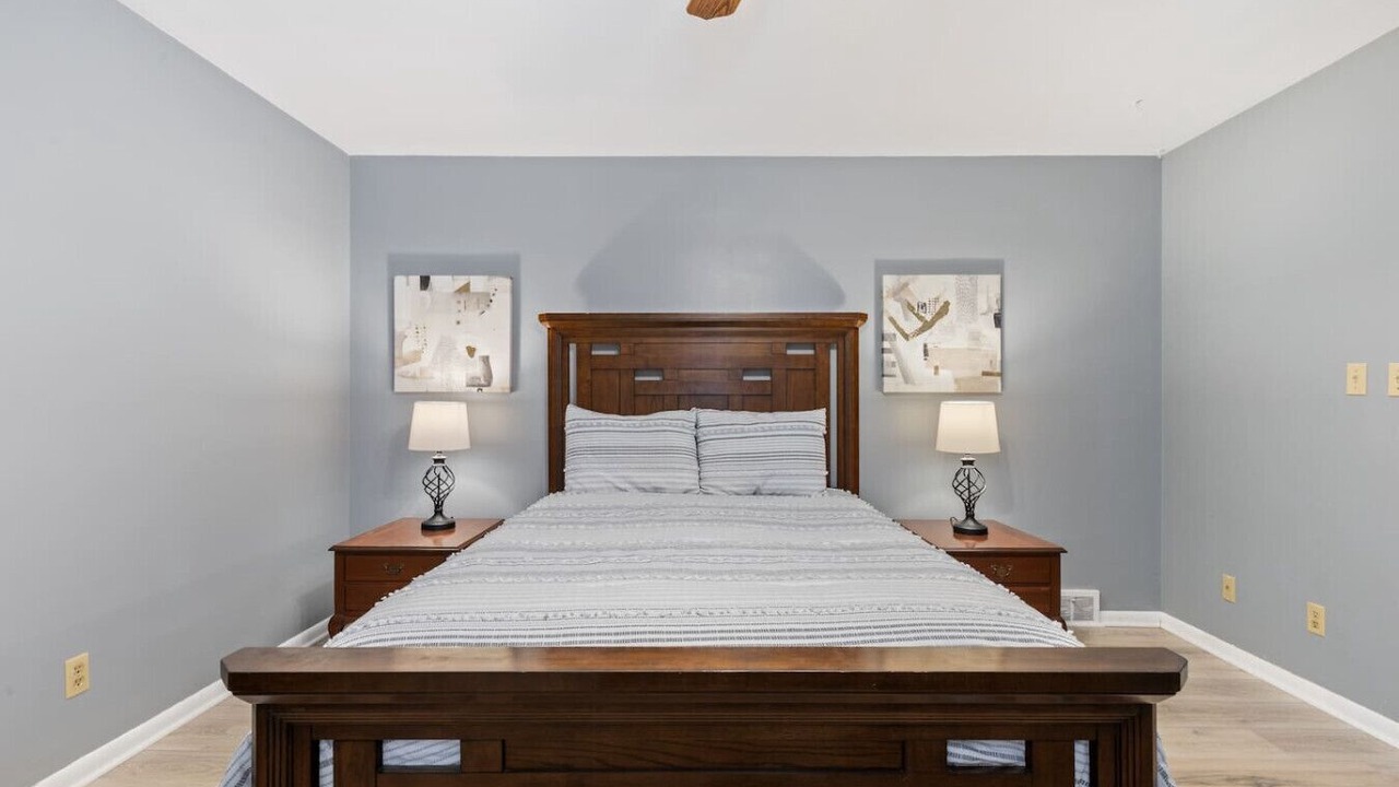Photo of Bedroom in Batavia