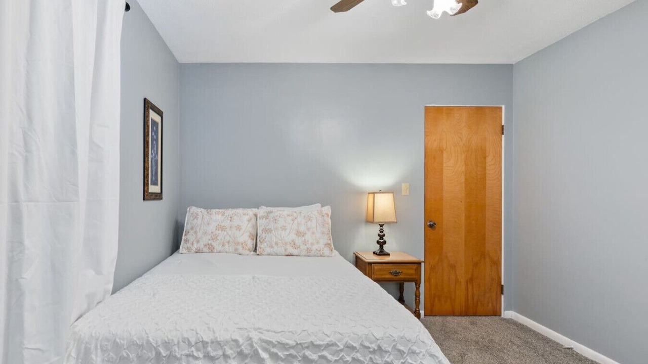 Photo of Bedroom in Batavia