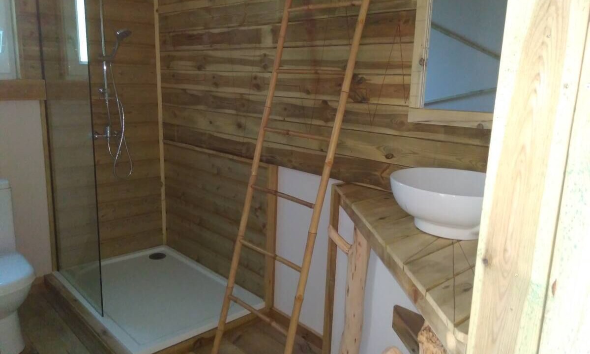 Photo of Bathroom in Enquin-sur-Baillons