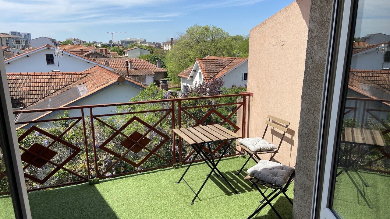 Photo of Patio Balcony in Casselardit