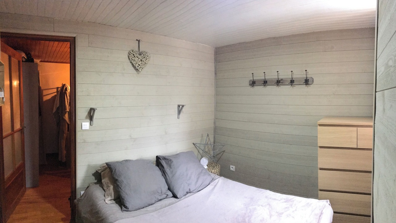 Photo of Bedroom in Allos