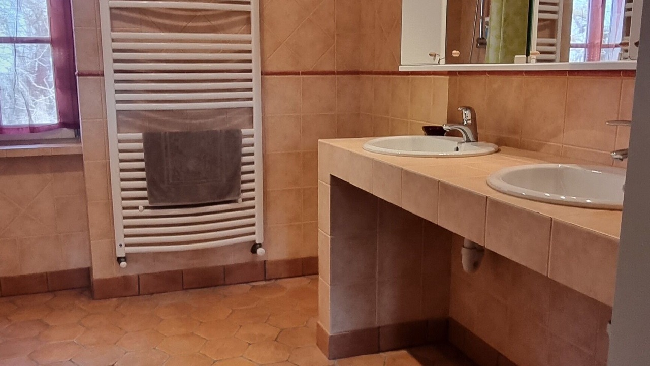 Photo of Bathroom in Penne