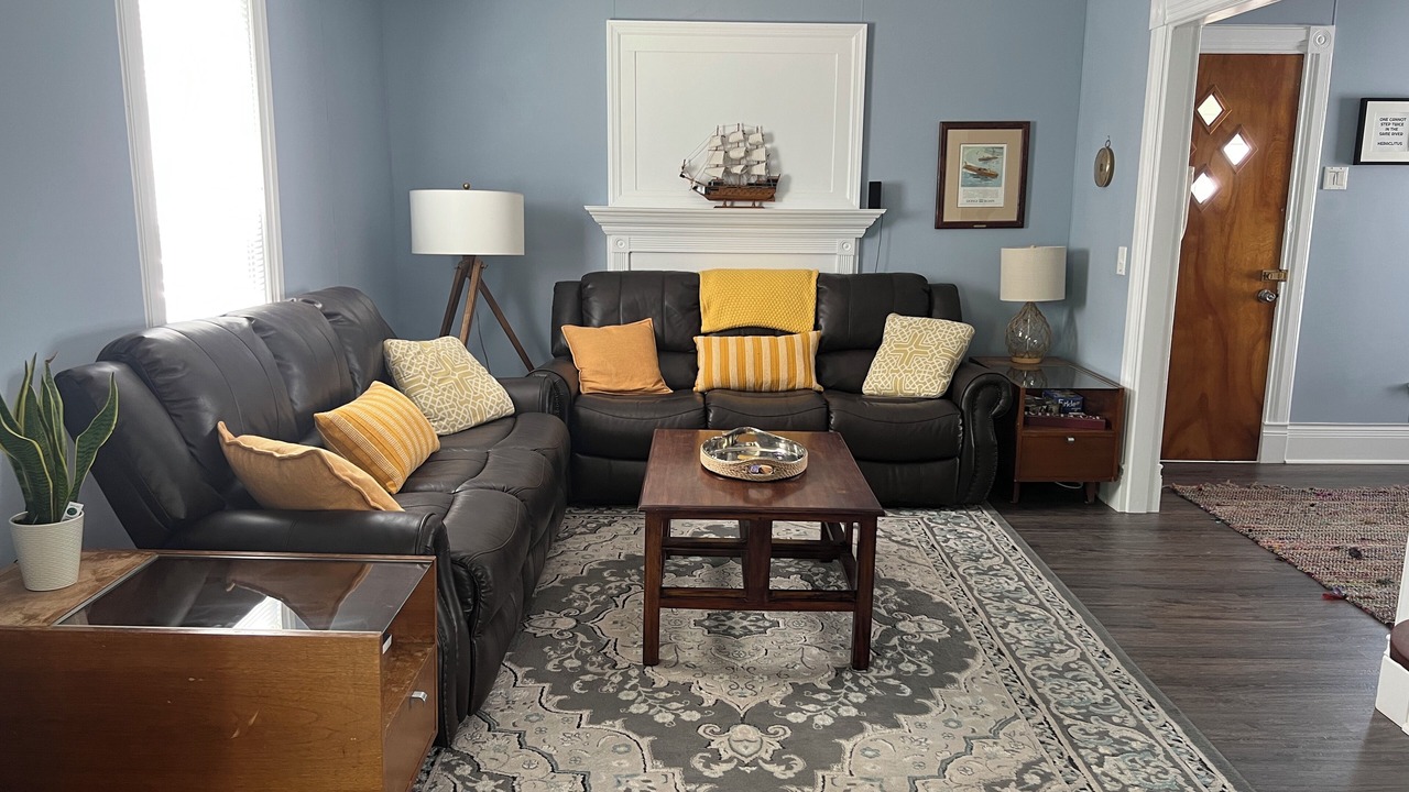 Photo of Livingroom in Clayton