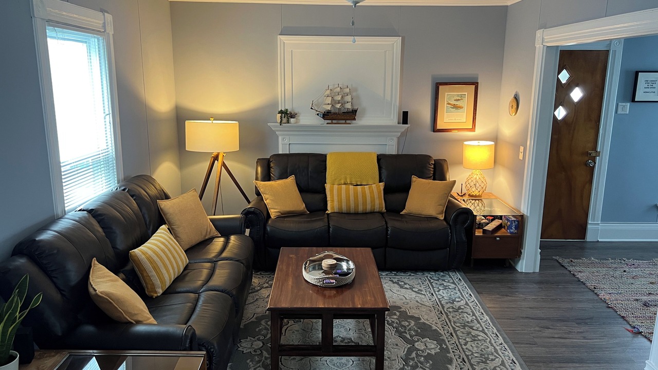 Photo of Livingroom in Clayton