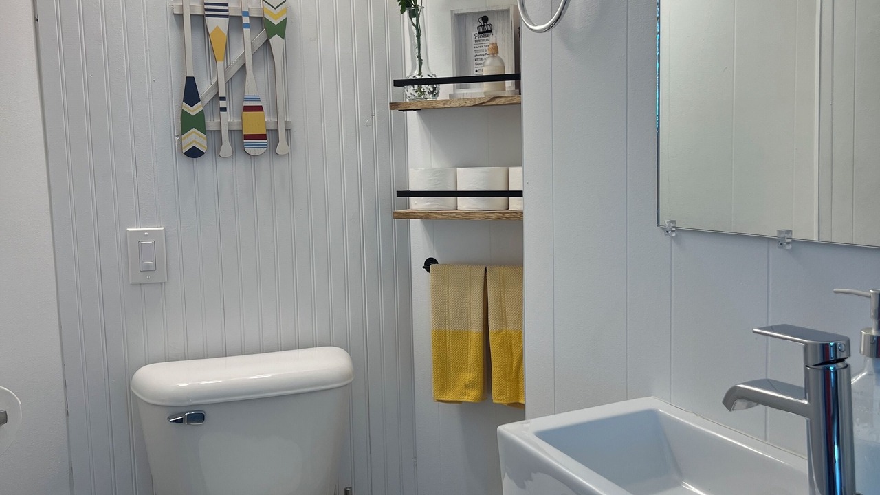 Photo of Bathroom in Clayton