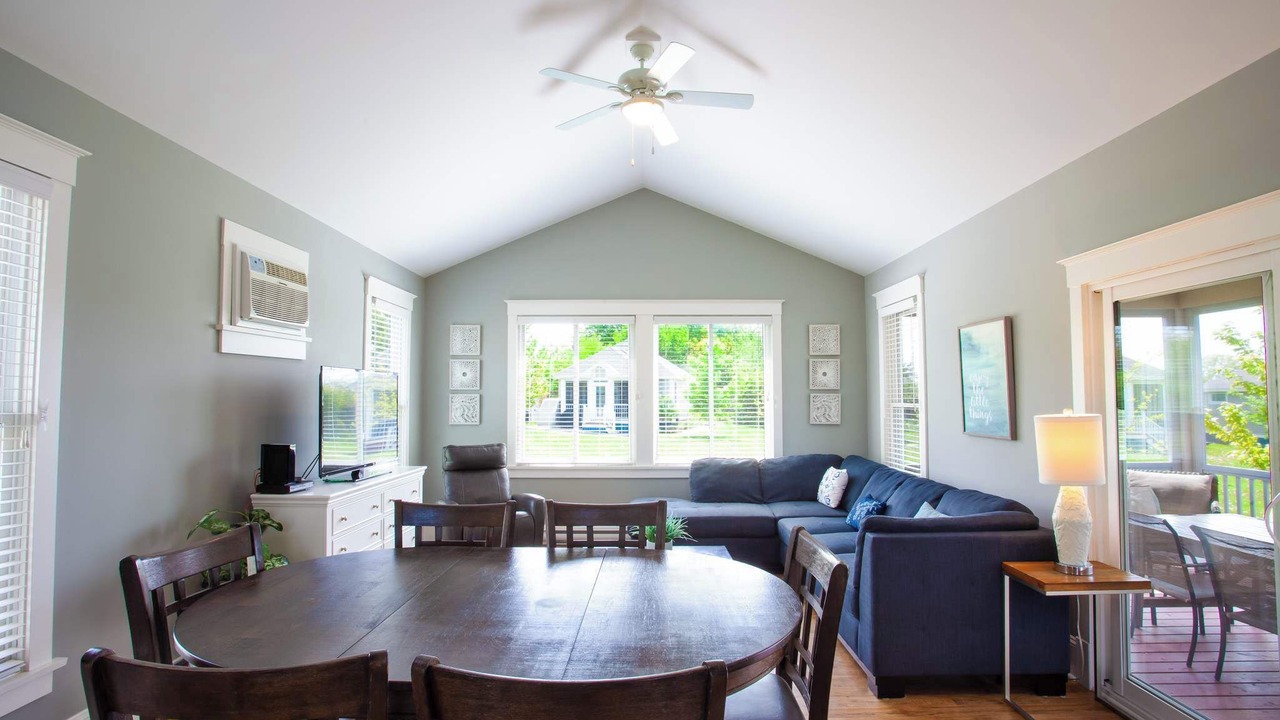 Photo of Livingroom in Cherry Valley