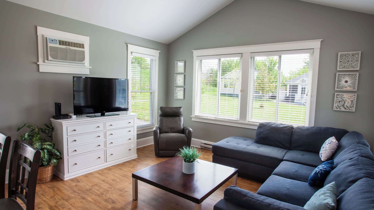 Photo of Livingroom in Cherry Valley
