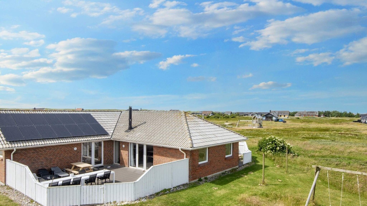 Photo of Outdoor in Vrist Strand