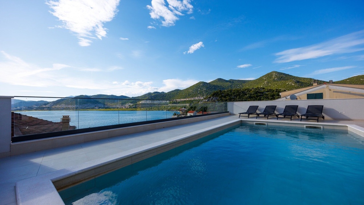 Photo of Outdoor in Ploce