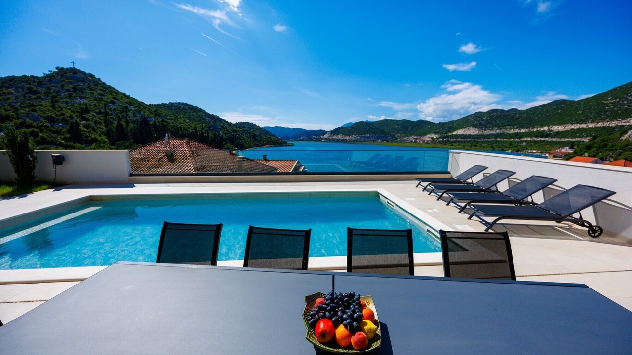 Photo of Outdoor in Ploce